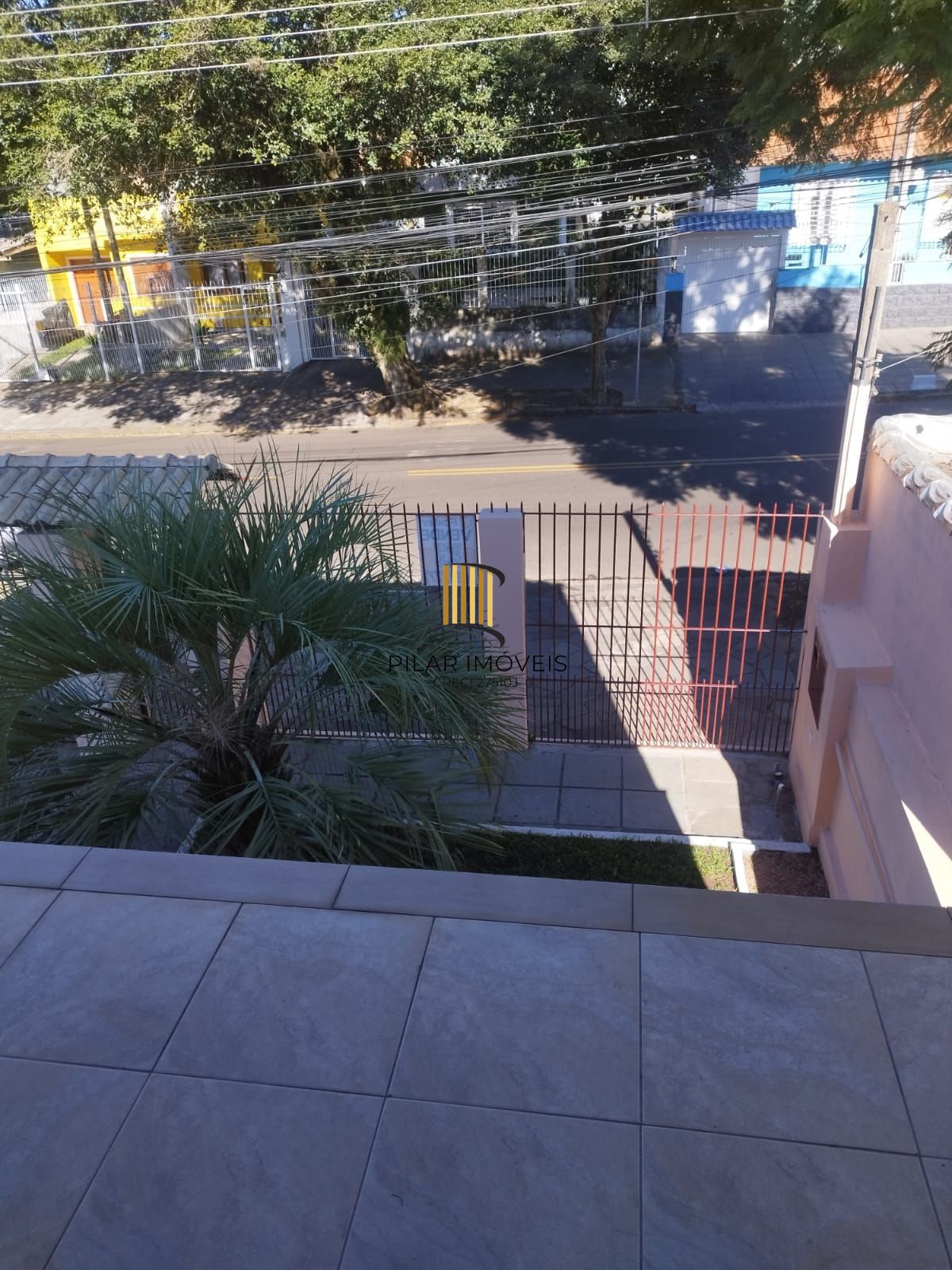 Casa de 4 dormitórios com 250 m² de área privativa