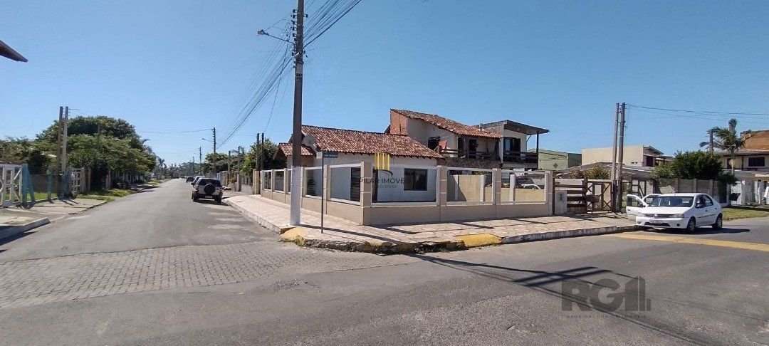 Casa 2 dormitórios no bairro Centro