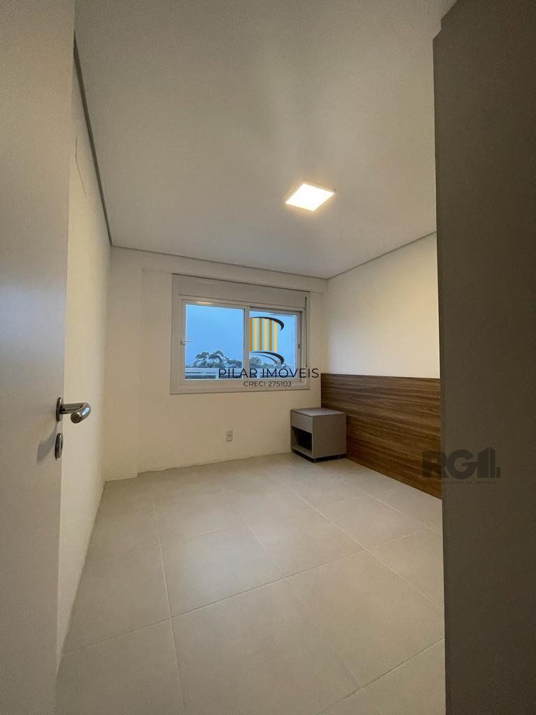 Duplex maravilhoso de frente com sacada