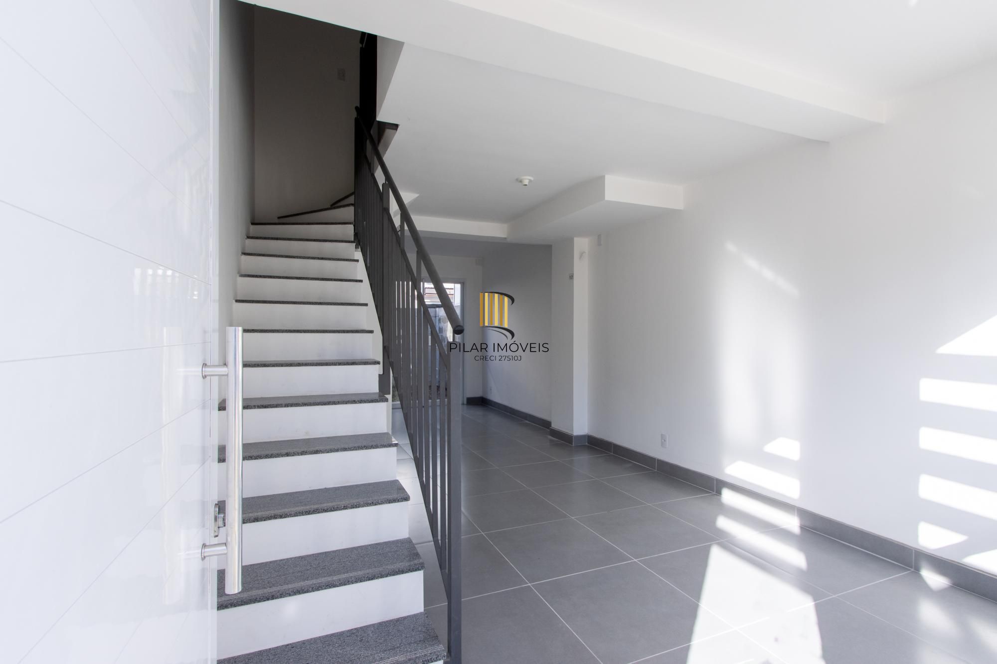 Casa de Condomínio com 2 dormitórios à venda, 88m² - Vila Nova