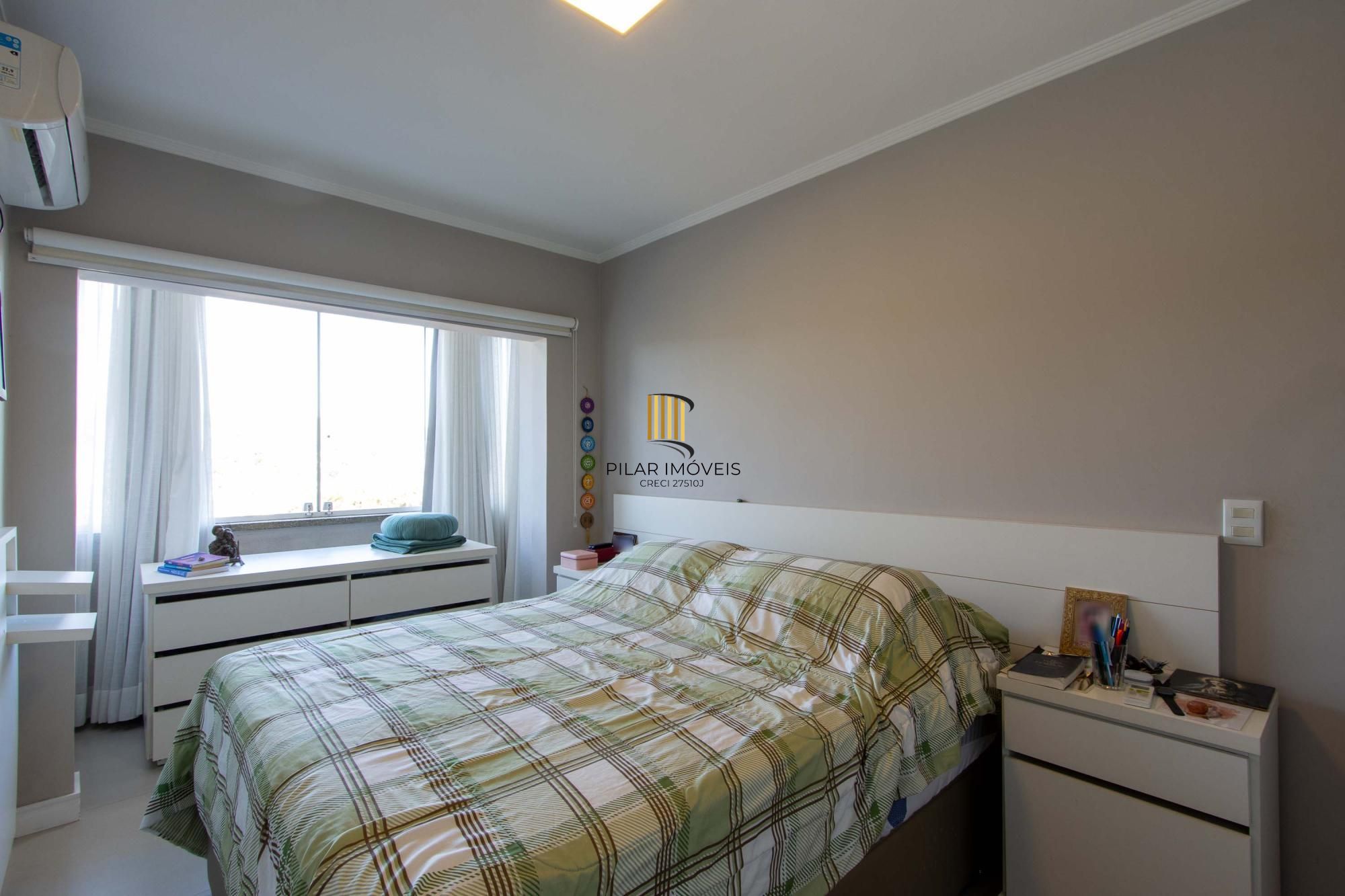 Apartamento 2 dormitórios no bairro Cristal