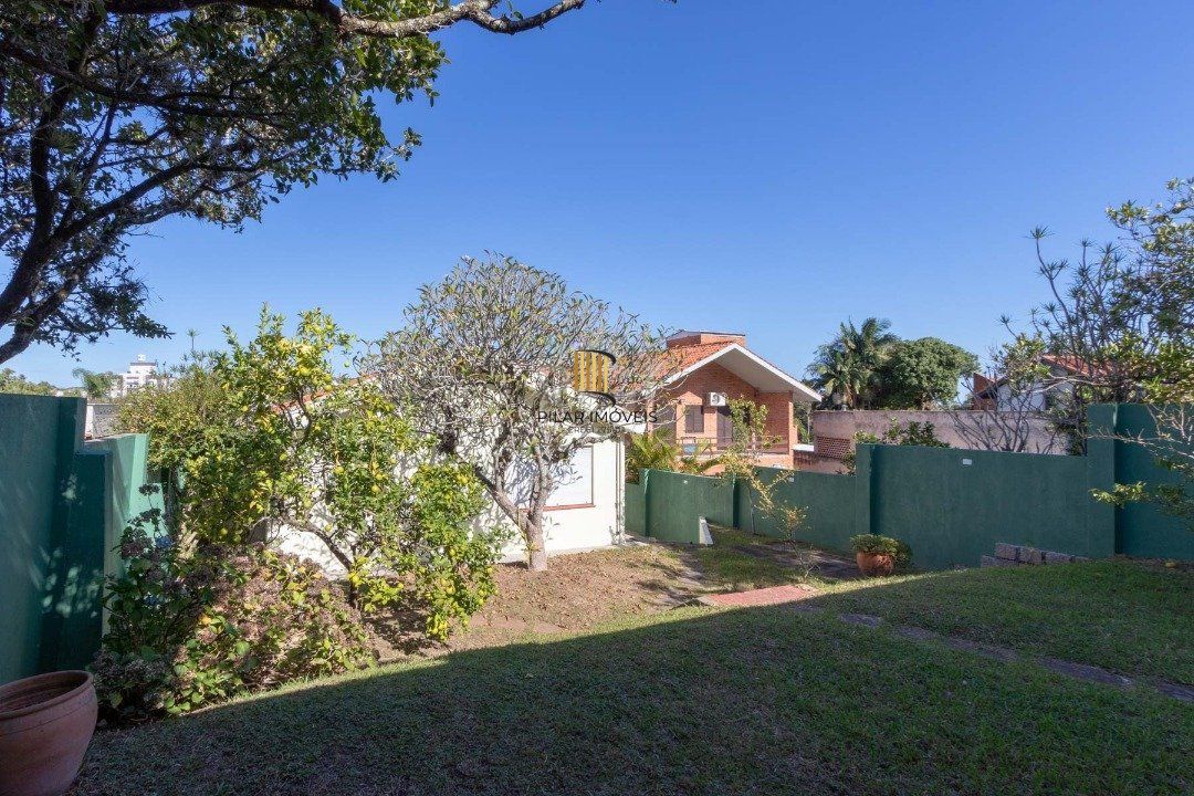 Casa 3 dormitórios no bairro Vila Assunção