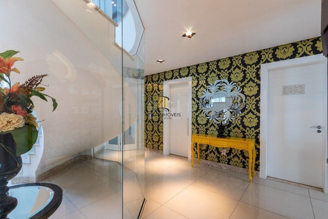 Casa para Venda - 463m², 4 dormitórios, sendo 4 suites, 4 vagas - Ipanema