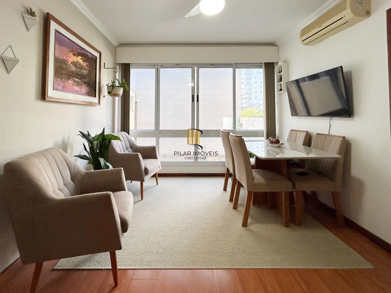 Apartamento 1 dormitório com vaga de garagem no Cristal