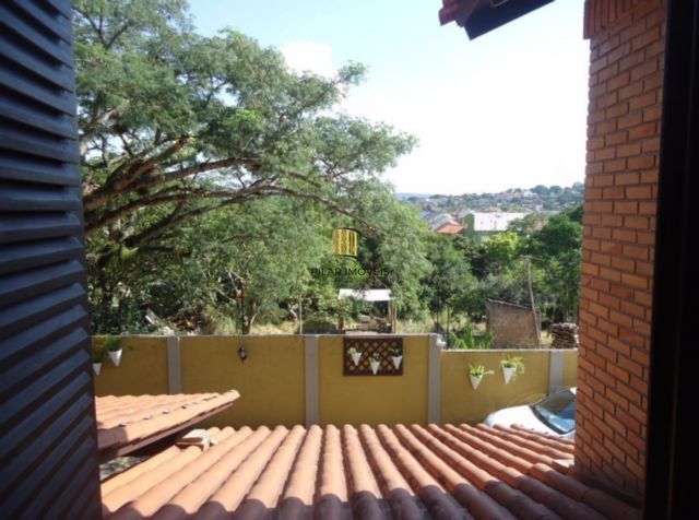 Casa condomínio, 3 dormitórios, 1 suíte, 2 vagas