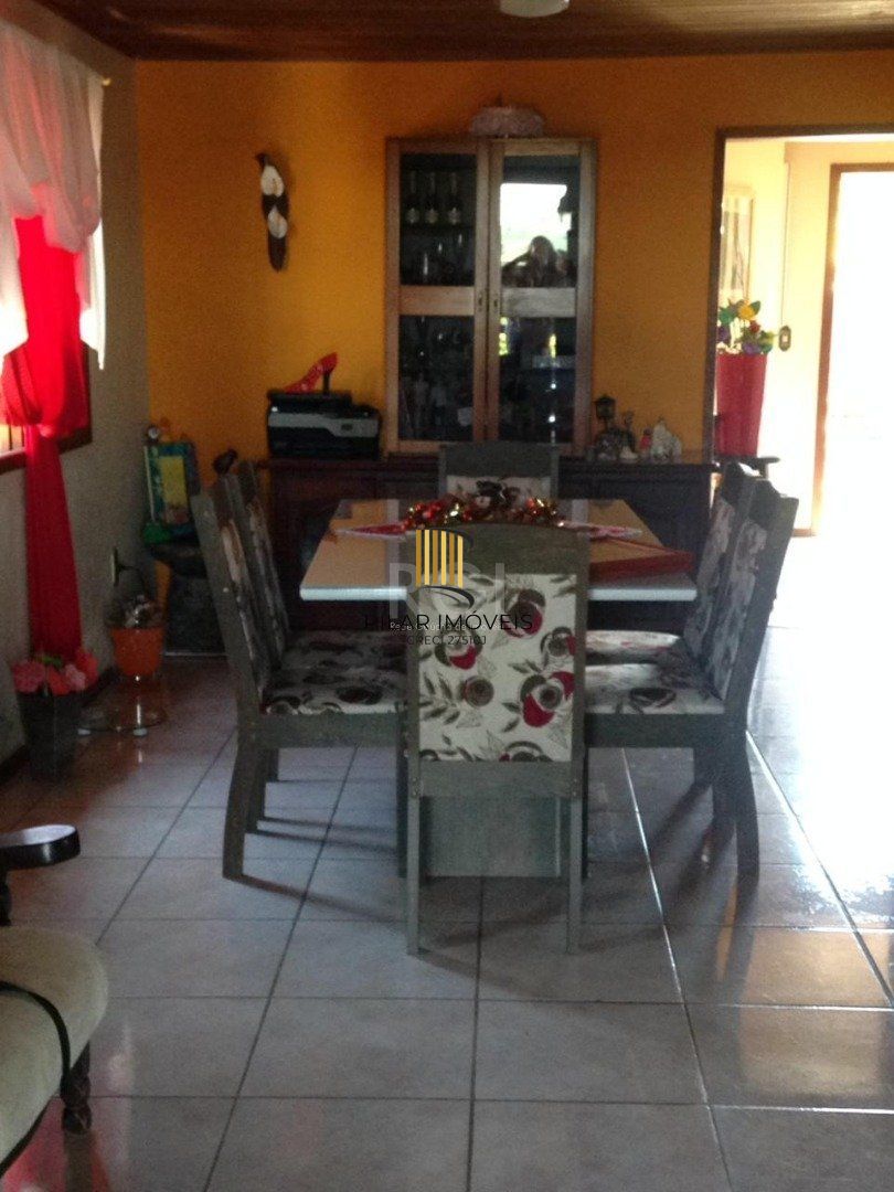 Casa para Venda - 90m², 3 dormitórios, 1 vaga - Vila Nova