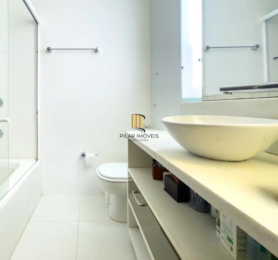 Casa Condominio Bairro Tristeza - 218m², 3 dormitórios, sendo 1 suites, 2 vagas!!