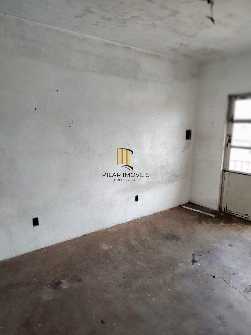 Casa para Venda - 247.37m², 4 dormitórios, 4 vagas - Partenon