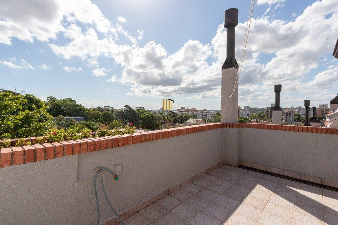 Casa Condominio para Venda - 175m², 3 dormitórios, sendo 1 suites, 4 vagas - Tristeza
