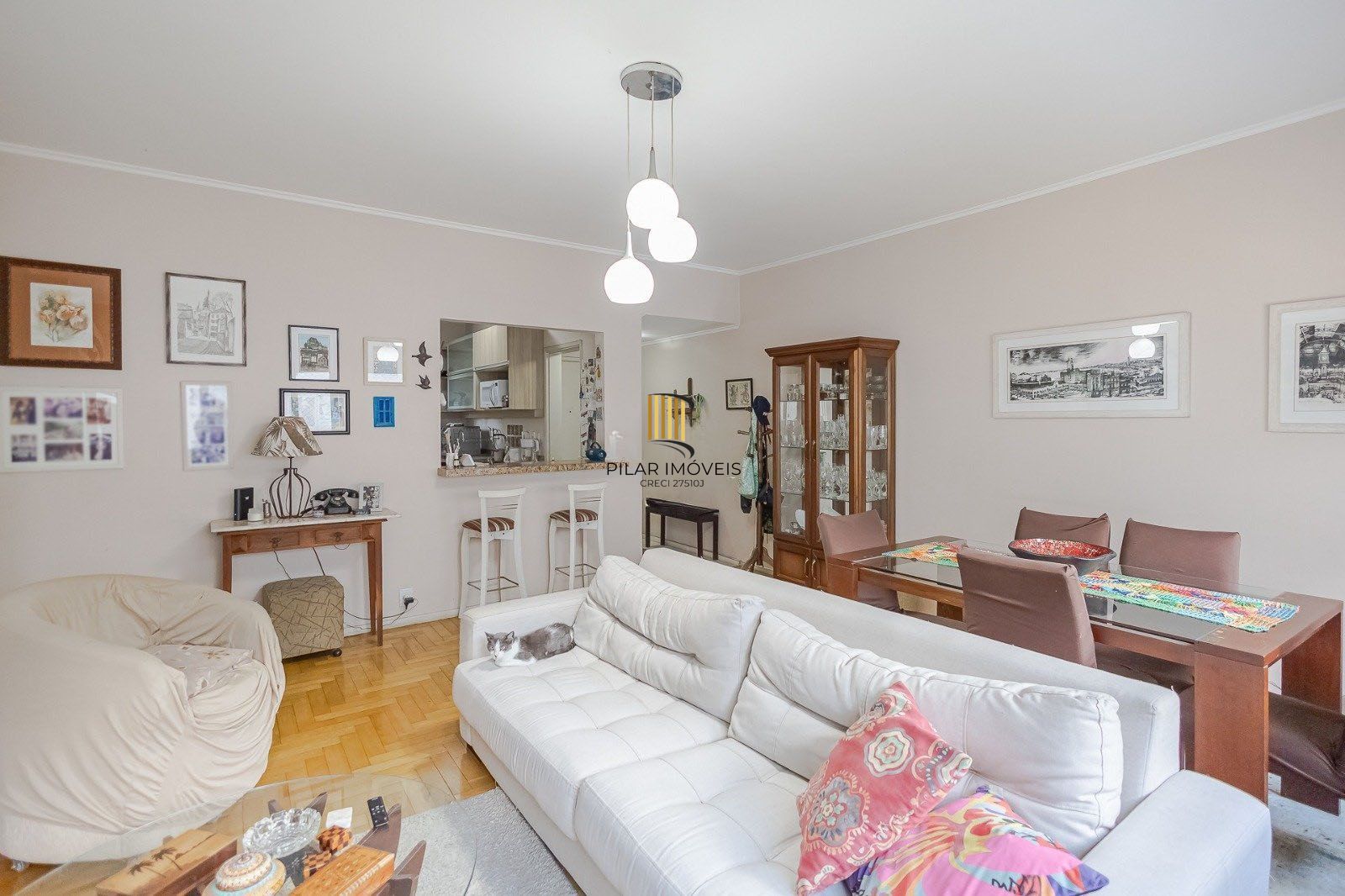 Apartamento com 3 quartos, 1 vaga e 106.73m² - Bairro Independência