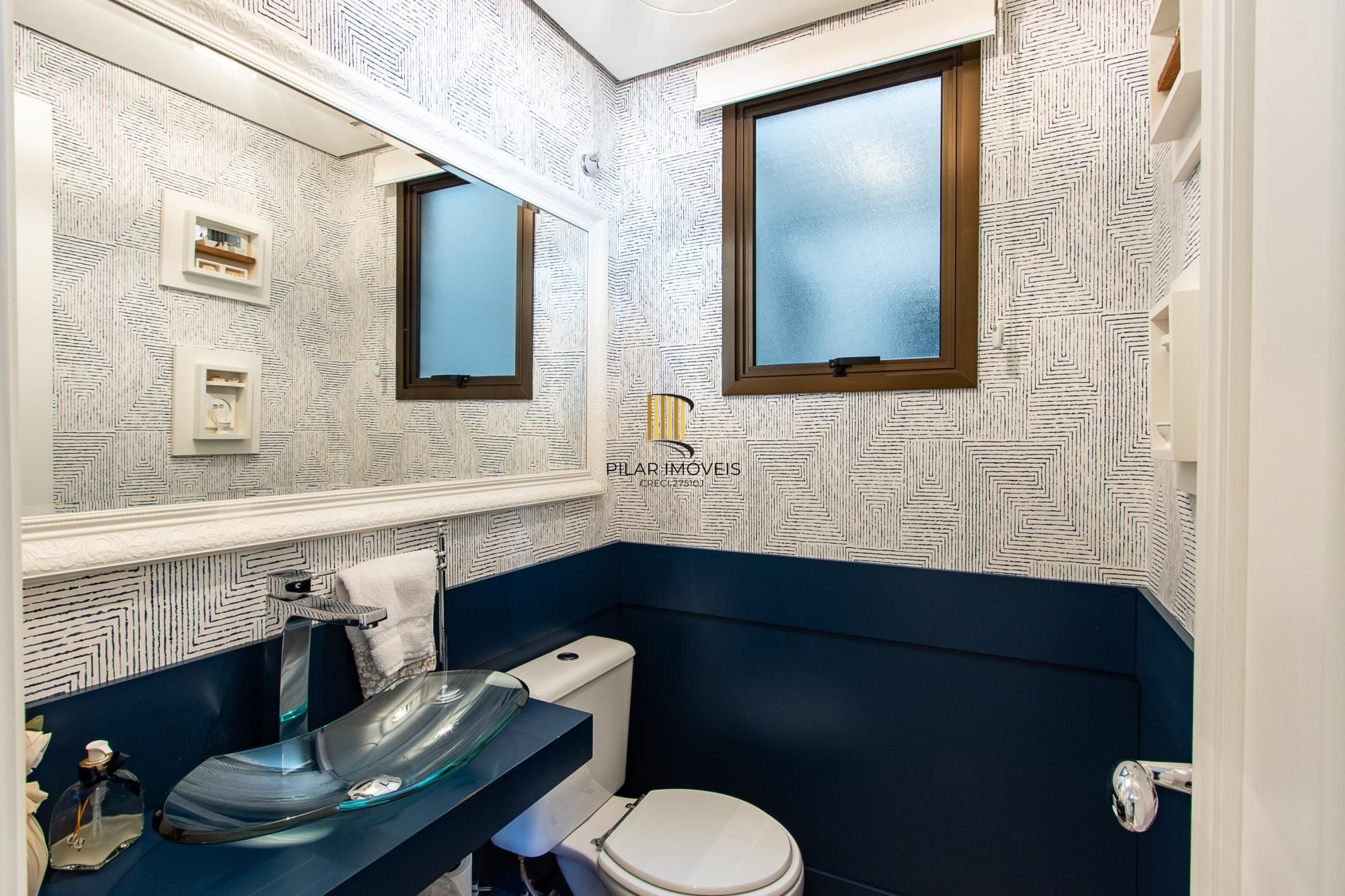 Excelente apartamento de 3 dormitórios, 1 suíte e 2 vagas no bairro Tristeza.