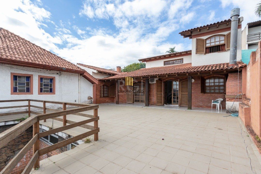 Casa para Venda - 373.1m², 2 dormitórios, Vila Conceição