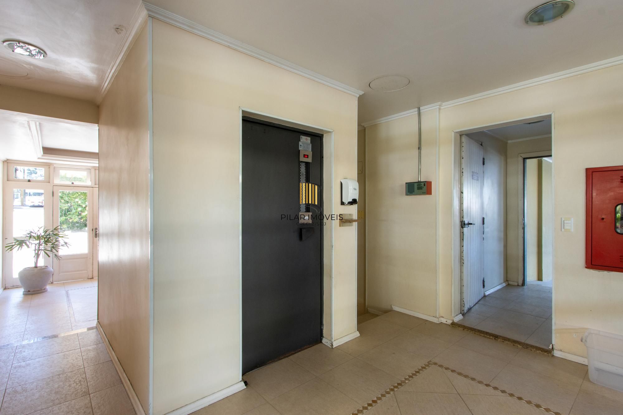 Apartamento 2 quartos bairro Cristal.