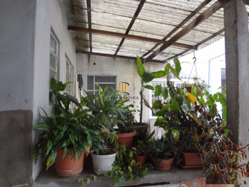 Casa para Venda - 170m², 3 dormitórios, sendo 1 suites, Camaquã