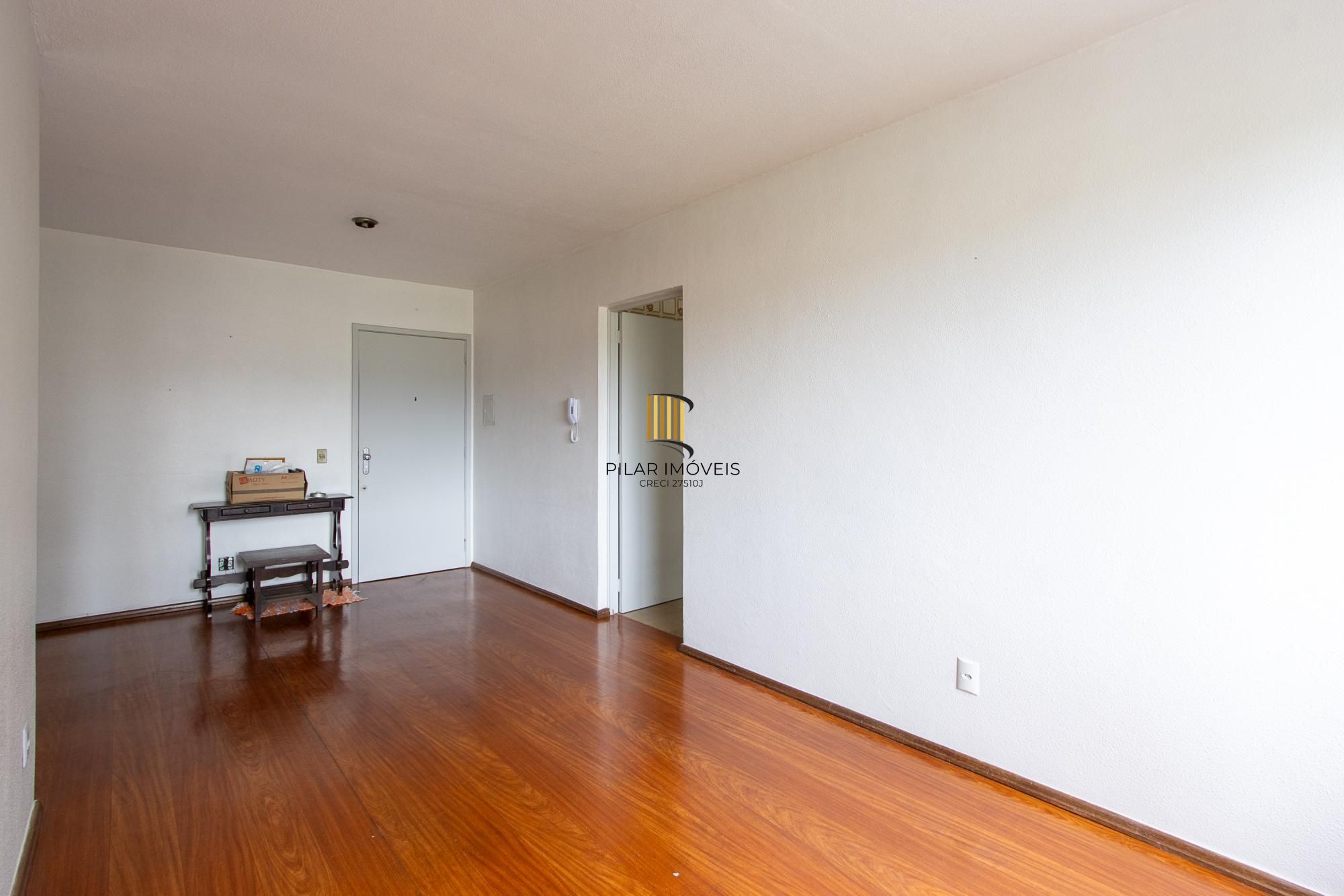 **Apartamento à Venda na Tristeza, Porto Alegre, RS**