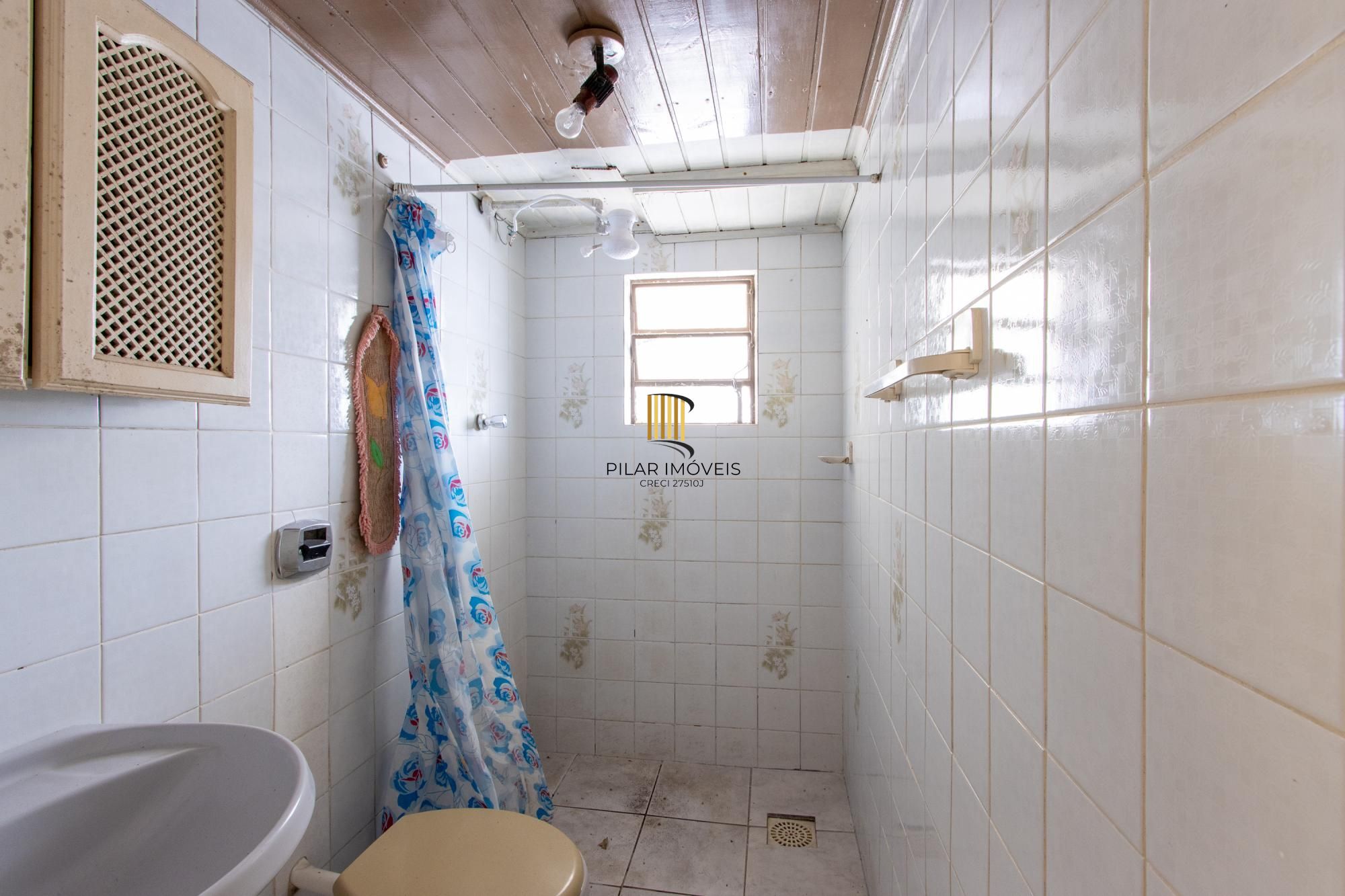 Casa 2 dormitórios no bairro Tristeza