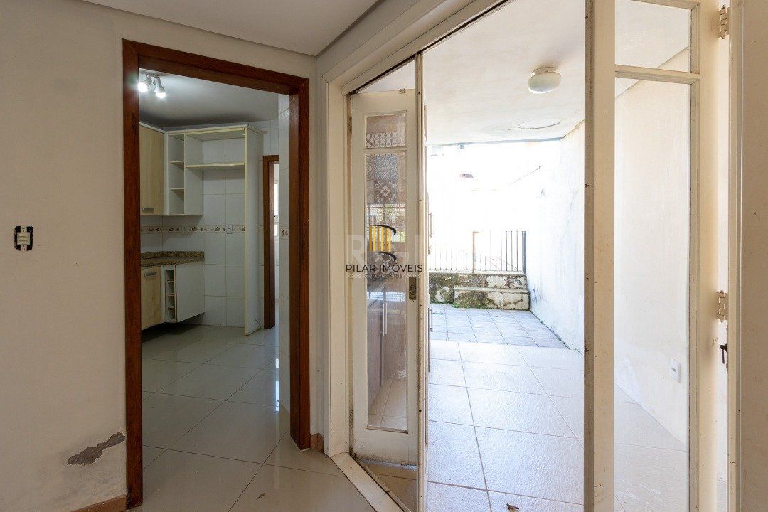 Casa para Venda - 205.81m², 3 dormitórios, sendo 1 suites, 2 vagas - Ipanema