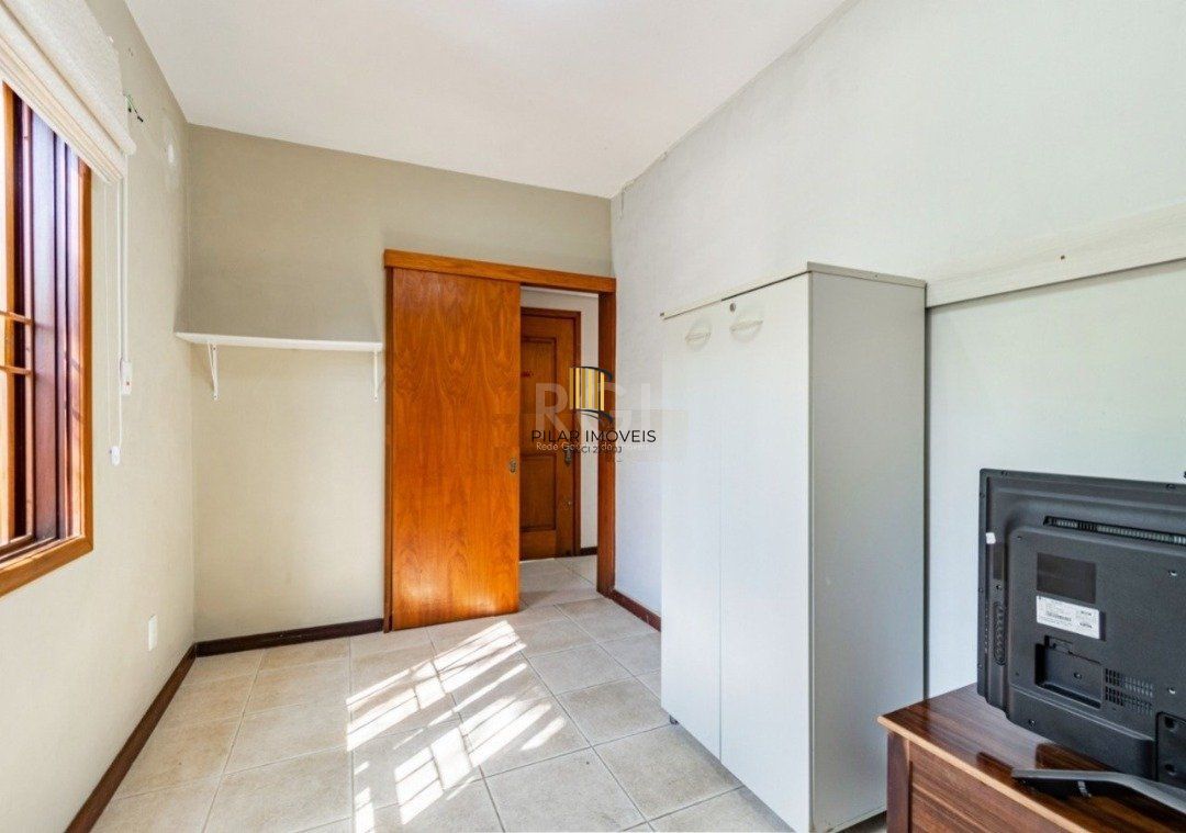 Casa para Venda - 255m², 3 dormitórios, sendo 1 suites, 3 vagas - Ipanema
