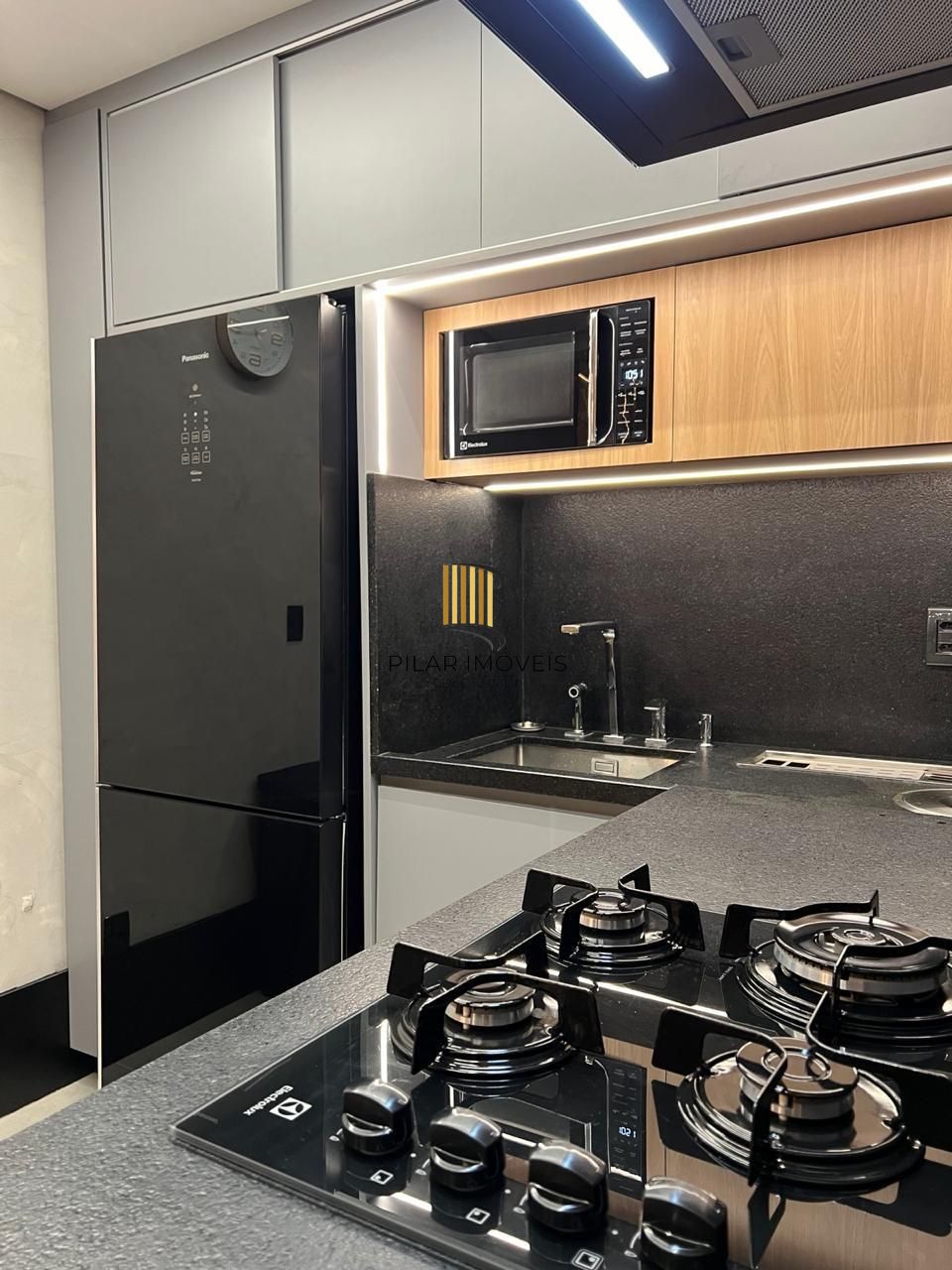 Casa em condomínio fechado para venda no bairro Jardim Isabel, com aproximadamente 204m² de área privativa,.