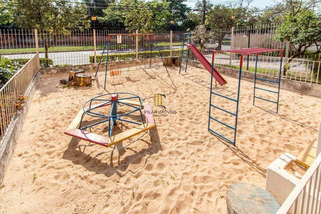 Cobertura para Venda - 230.54m², 3 dormitórios, sendo 1 suites, 2 vagas