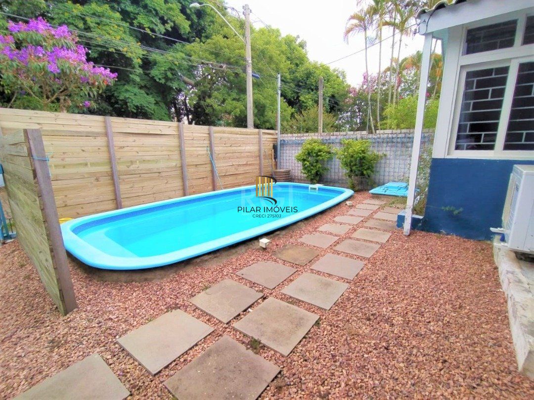 Casa para Venda - 150m², 4 dormitórios, sendo 3 suites, 2 vagas - Jardim Verde