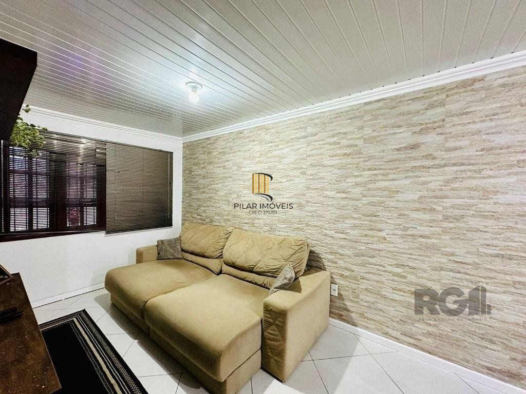 Casa 2 dormitórios no bairro Parque Florido