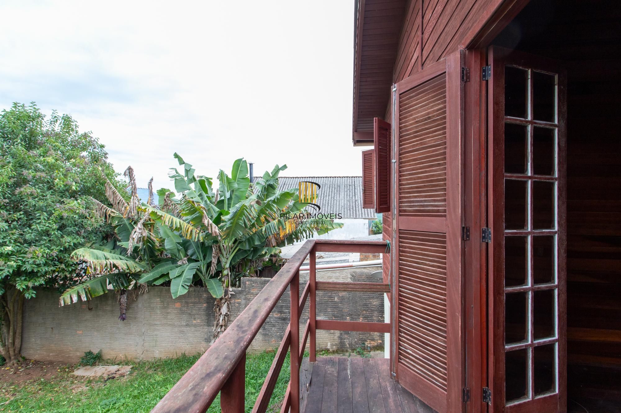 Casa 2 dormitórios no bairro Vila Nova