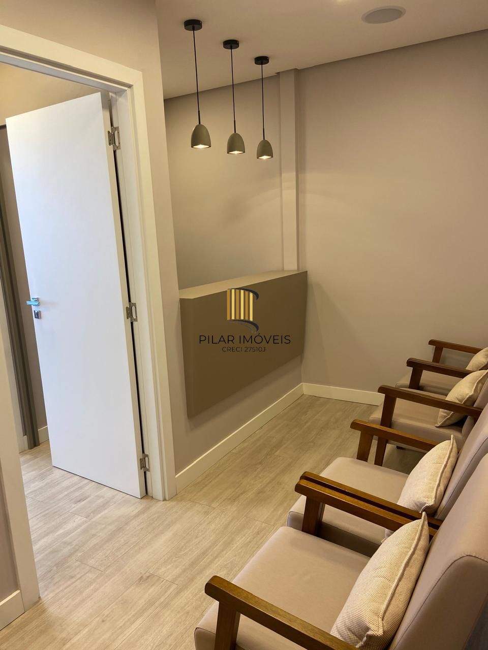 Sala Comercial 1 dormitório no bairro Auxiliadora