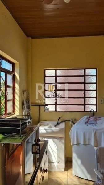 Terreno com 10,00 X 61,60 - Bairro Tristeza