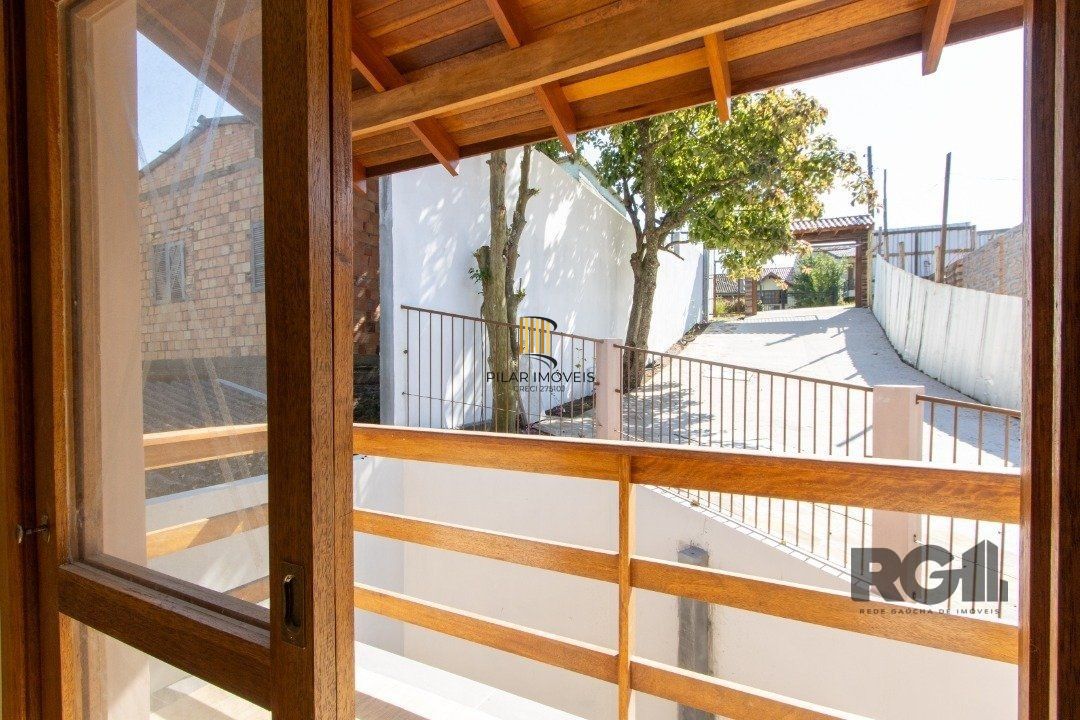 Casa de Condomínio 2 dormitórios no bairro Cascata