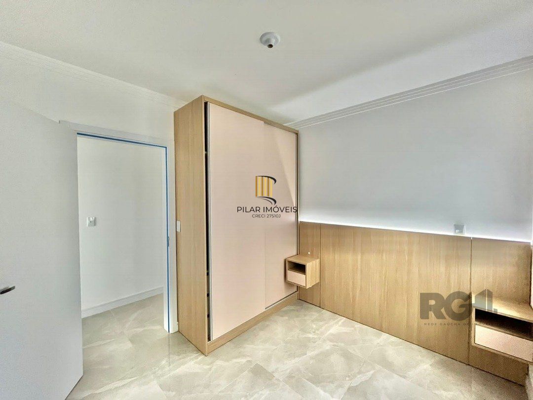 Casa 2 dormitórios no bairro Jardim Beira Mar