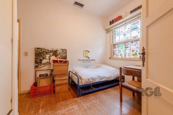 Casa com 3 dormitórios, 153 m² no bairro Vila Conceição, zona sul de Porto Alegre/RS.