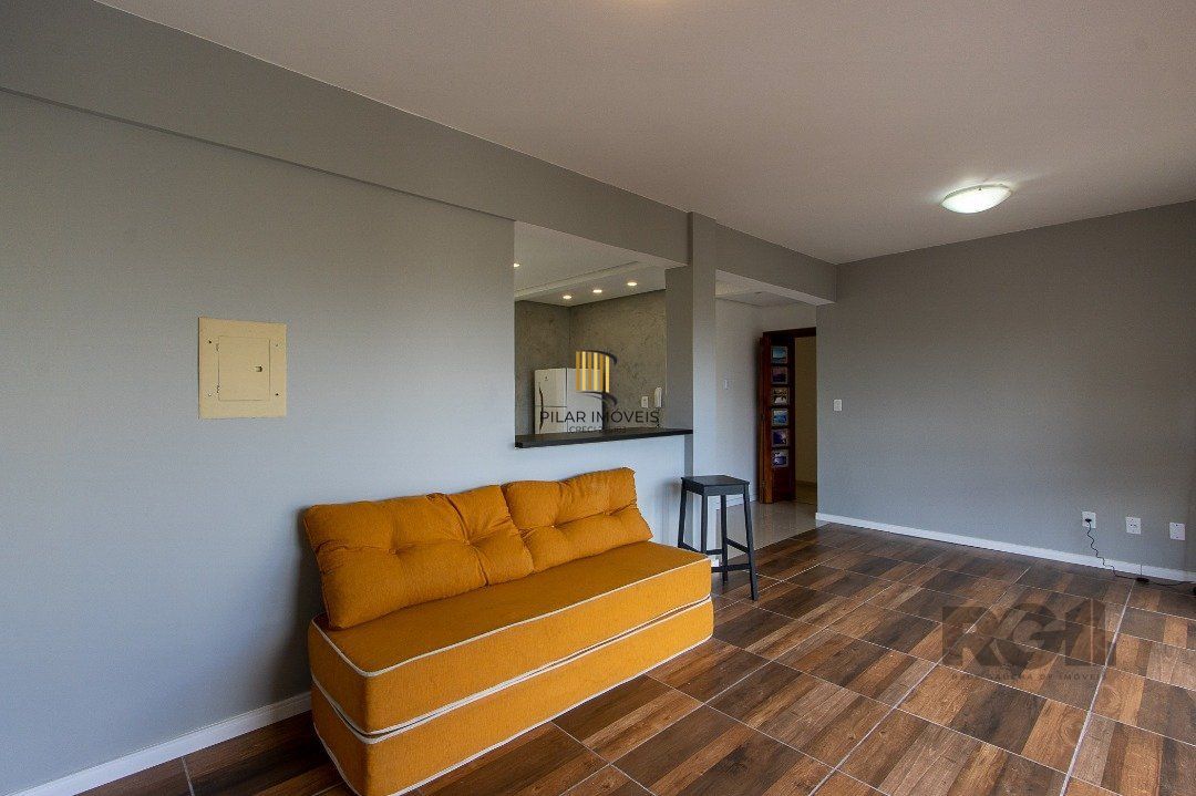 Apartamento com 3 dormitórios na Rua Dr. Barcelos
