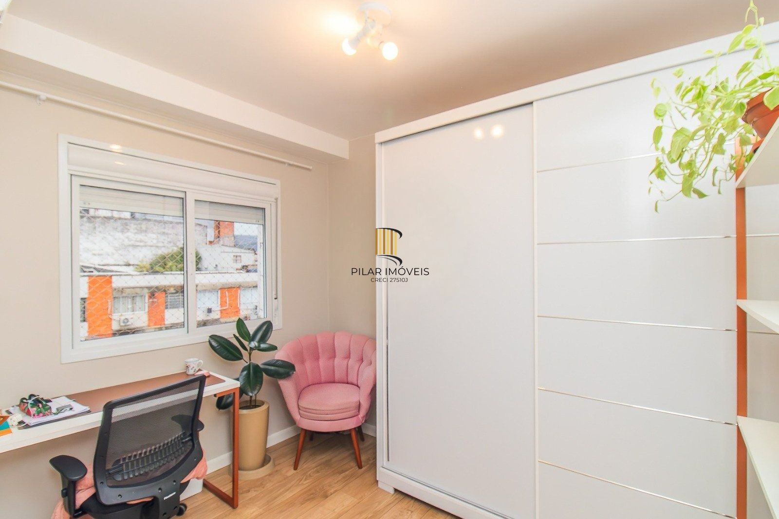 Apartamento com 2 suíteS, 2 vagas e churrasqueira