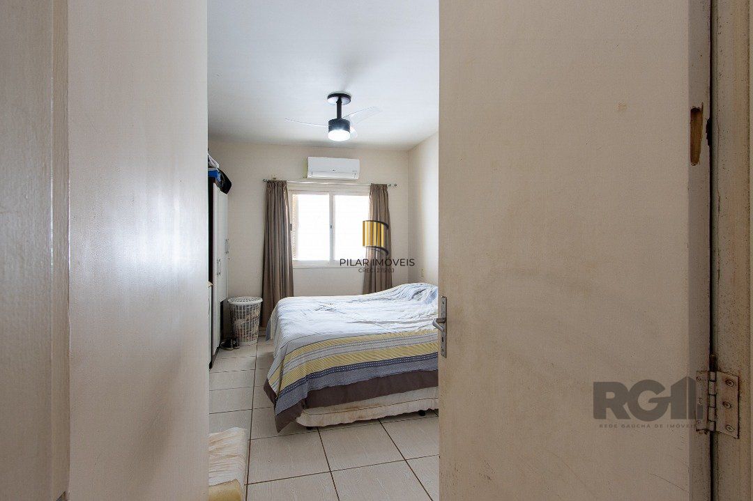 Casa 2 dormitórios no bairro Hípica