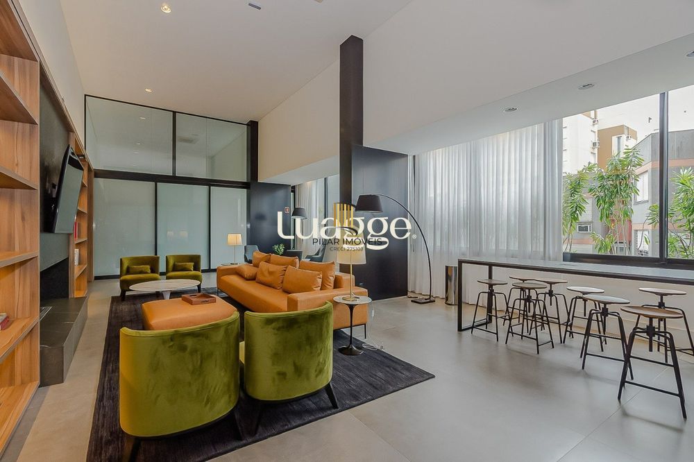 Studio de 36,76m2, totalmente mobiliado, com 1 vaga de garagem no bairro Boa Vista!!