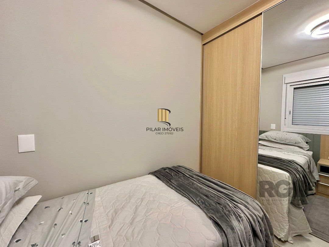 Apartamento 2 dormitórios no bairro Zona Nova