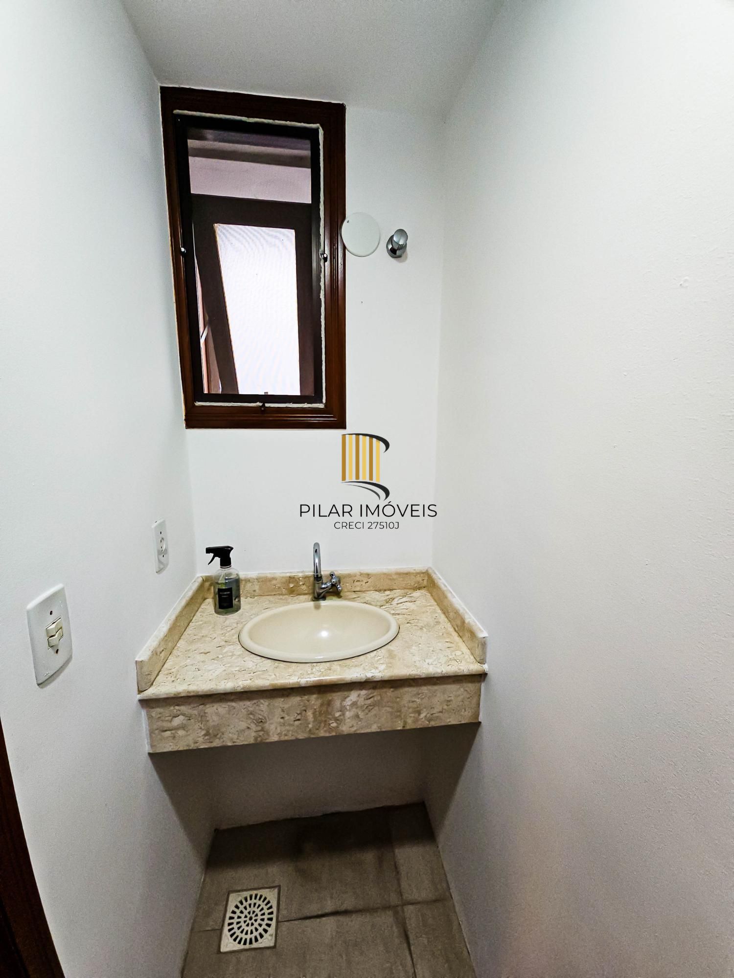 Casa de Condomínio 3 dormitórios no bairro Tristeza