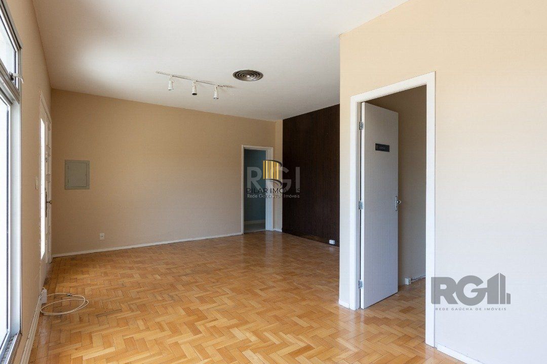 Casa Comercial no bairro Tristeza