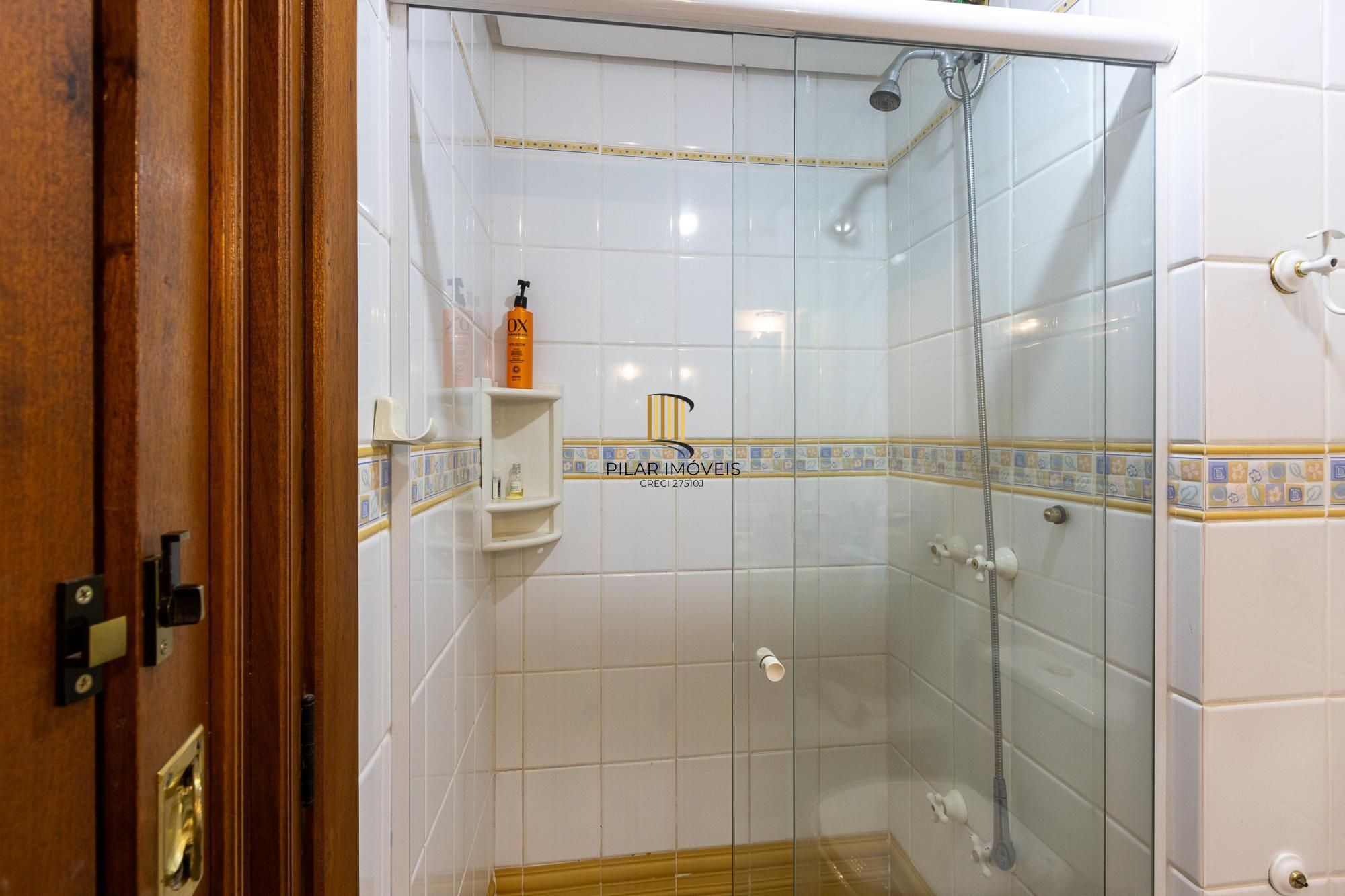 Casa Condominio para Venda - 175m², 3 dormitórios, sendo 1 suites, 4 vagas - Tristeza