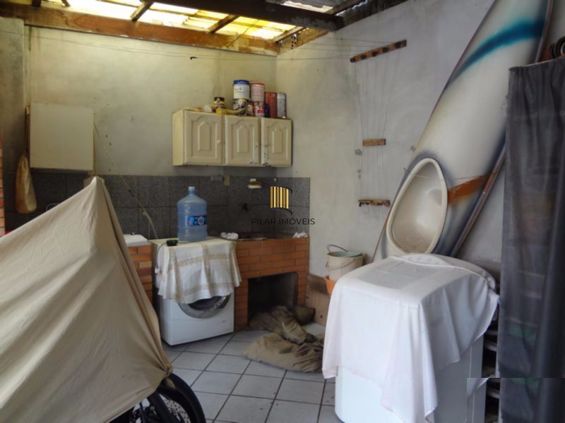 Casa para Venda - 170m², 3 dormitórios, sendo 1 suites, Camaquã