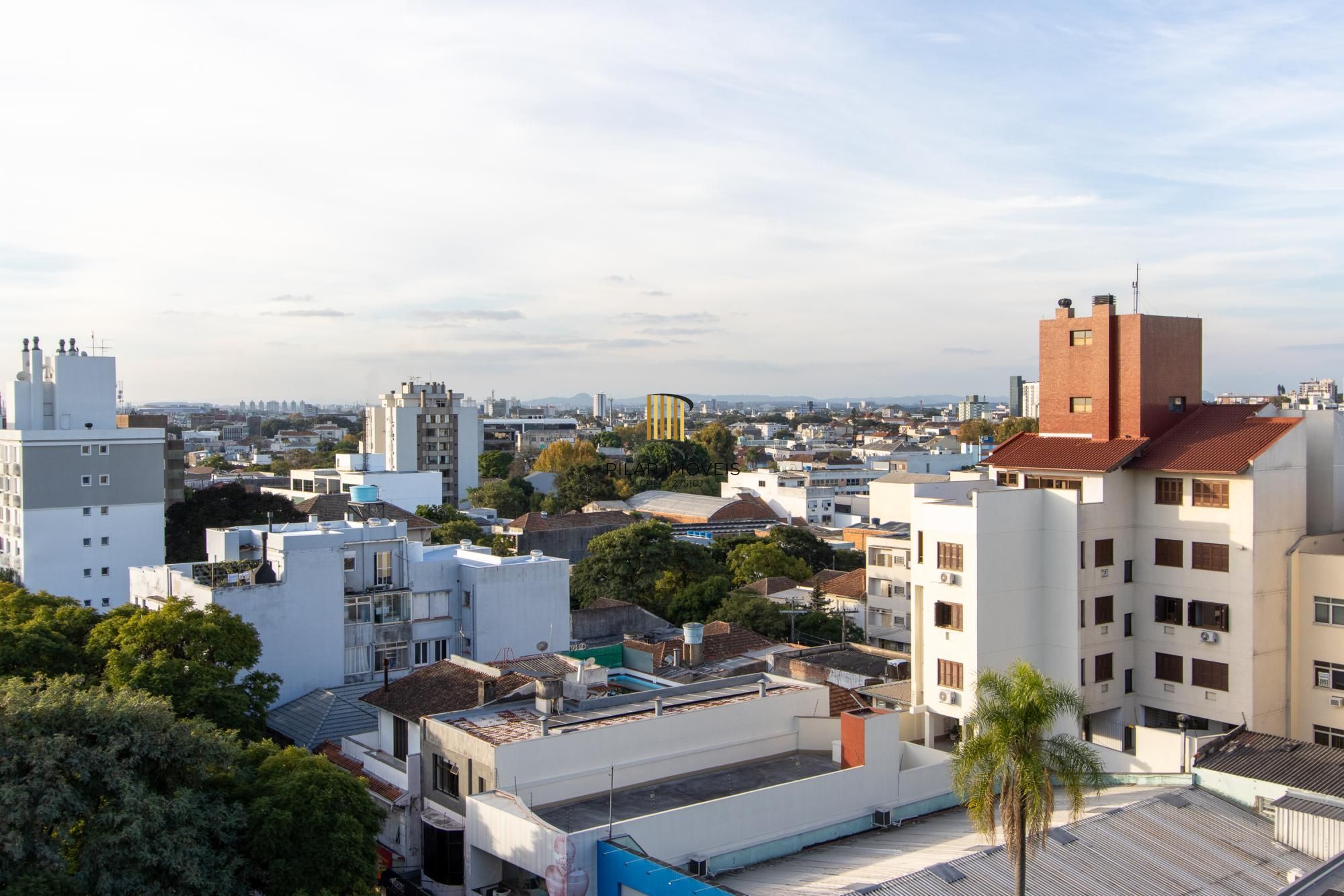 Apartamento para Venda - 238m², 3 dormitórios, sendo 1 suites, 1 vaga - Floresta