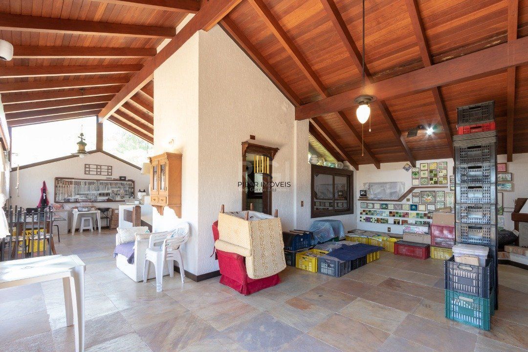 Casa Condominio para Venda - 331.2m², 4 dormitórios, sendo 4 suites, 2 vagas - Tristeza