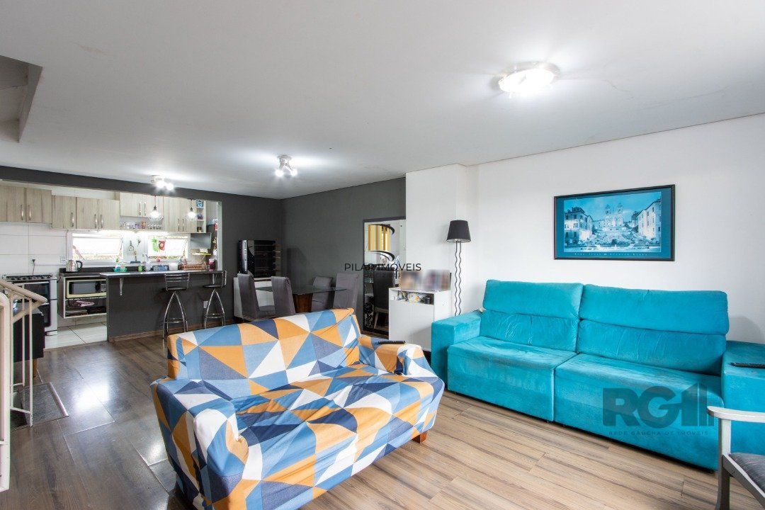 Casa 3 dormitórios no bairro Camaquã