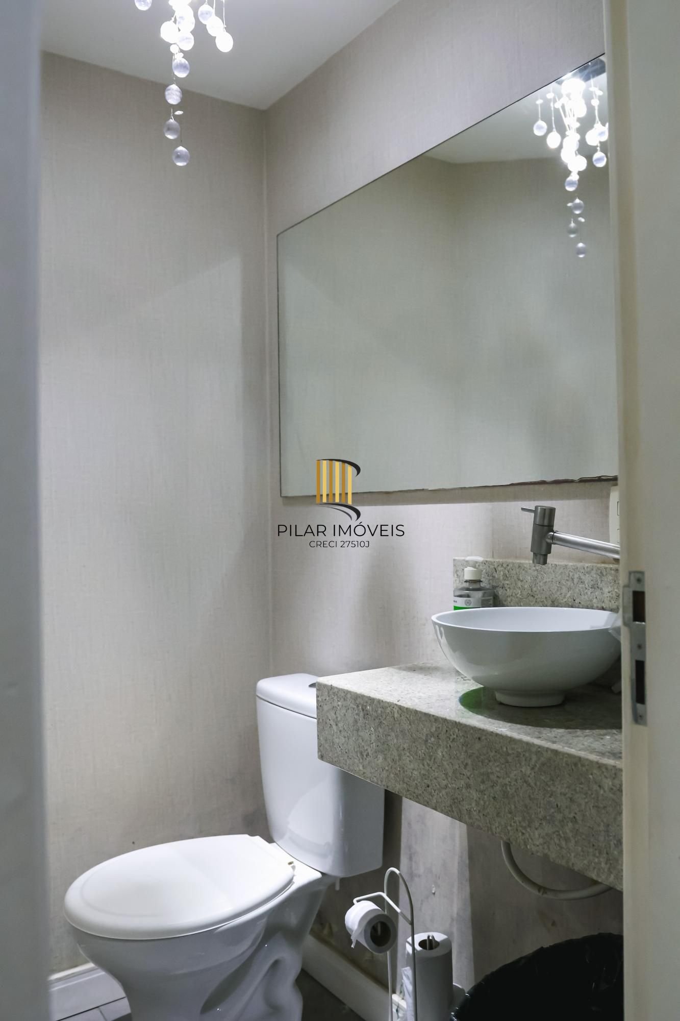 Casa Comercial 4 dormitórios no bairro Moinhos de Vento