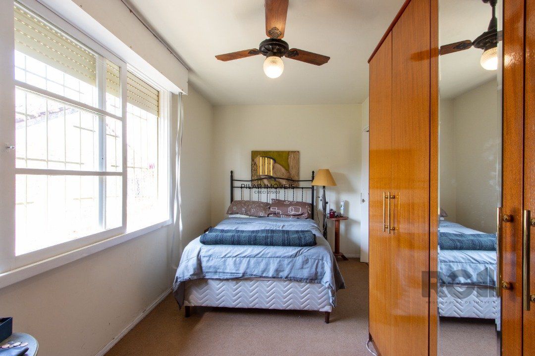 Casa em condomínio aberto, 3 quartos, edicula com 1 quarto - Bairro Santa Tereza