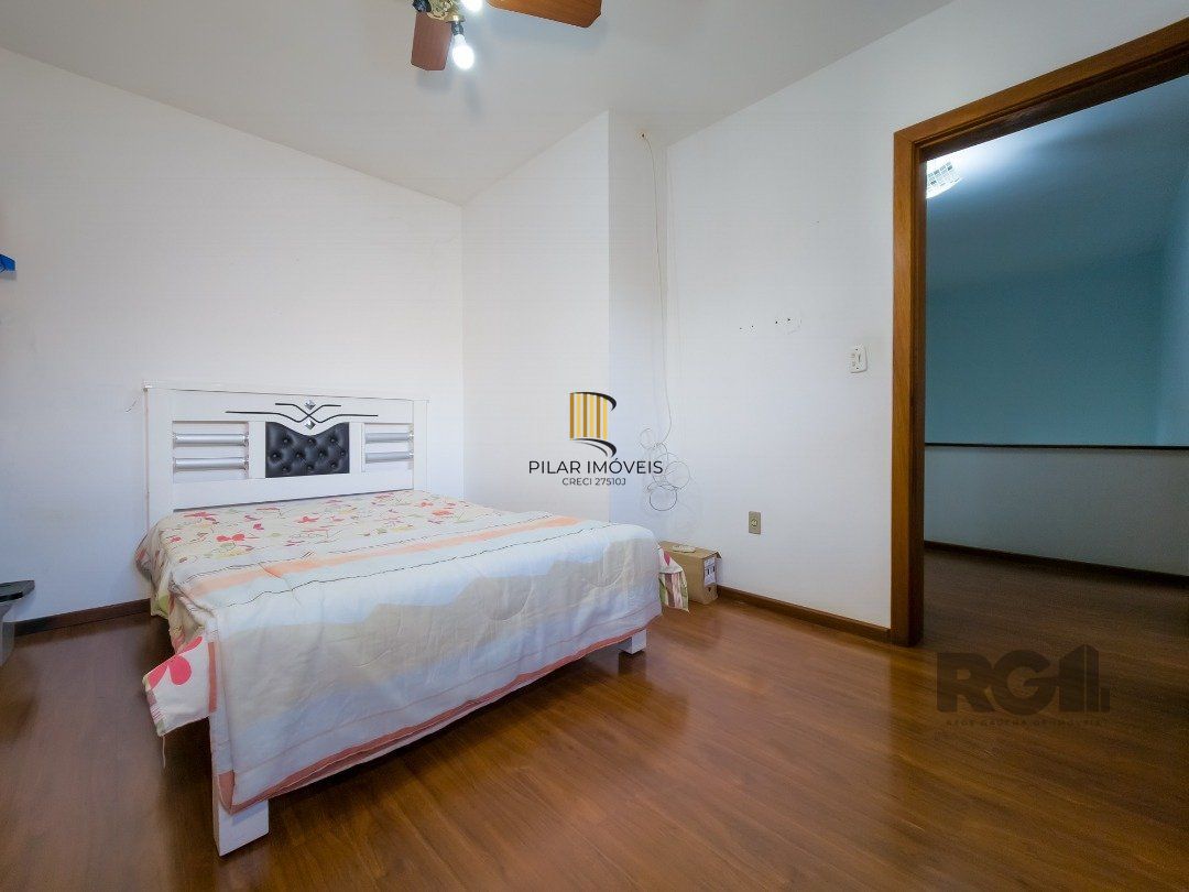 Casa de Condomínio 3 dormitórios no bairro Cavalhada
