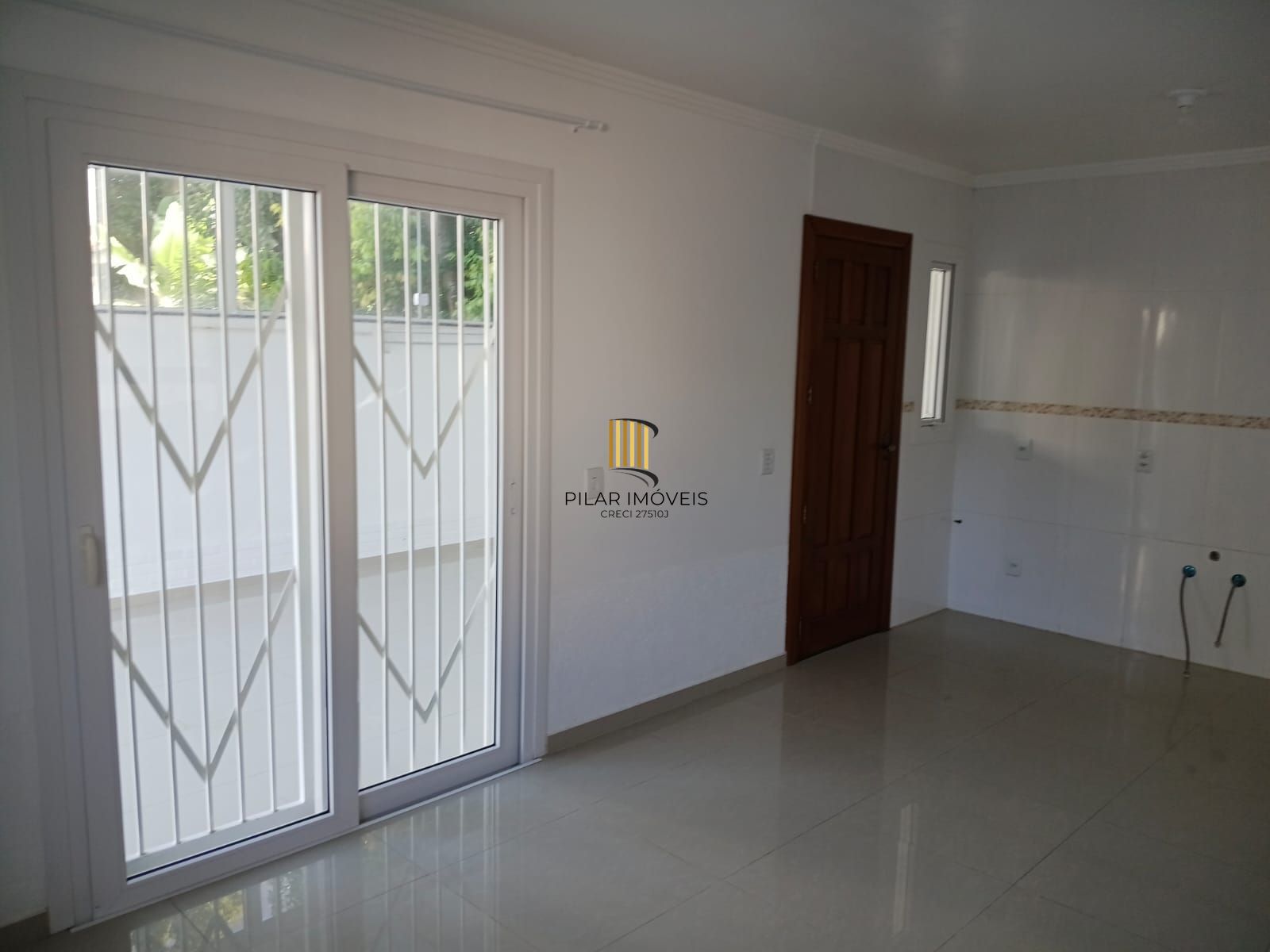 Casa de condomínio com 3 dormitórios no bairro Ipanema