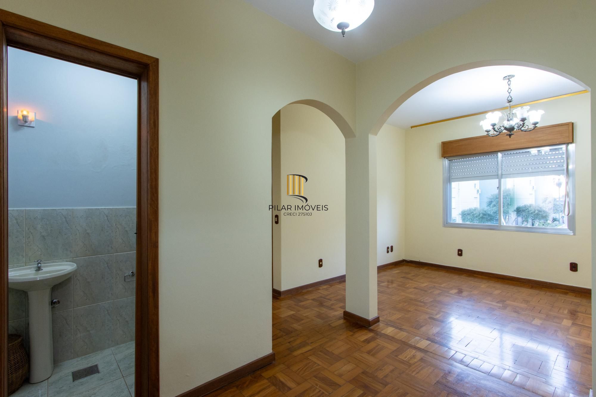 Apartamento de 2 Dormitórios na Cel Massot, Bairro Cristal