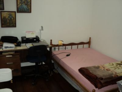Casa para Venda - 331m², 3 dormitórios, sendo 1 suites, Santa Tereza